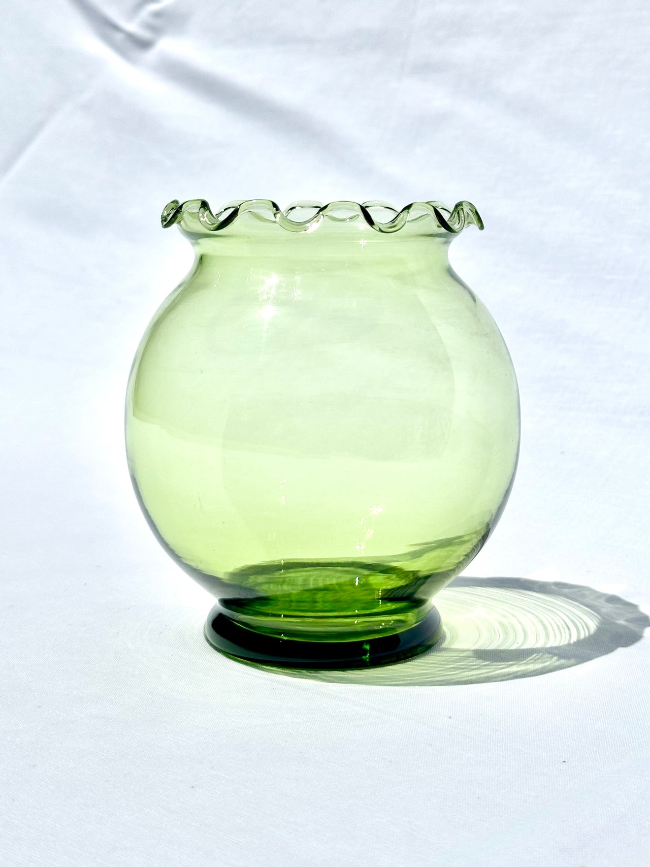 Vintage Lime Green Bubble Bowl Glass Vase w/Ruffled Edges