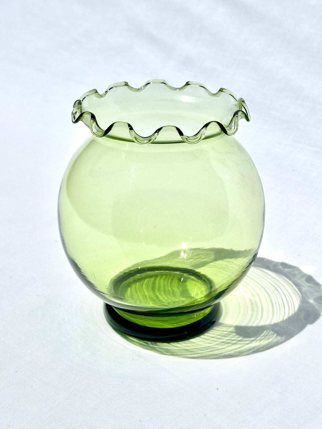 Vintage Lime Green Bubble Bowl Glass Vase w/Ruffled Edges