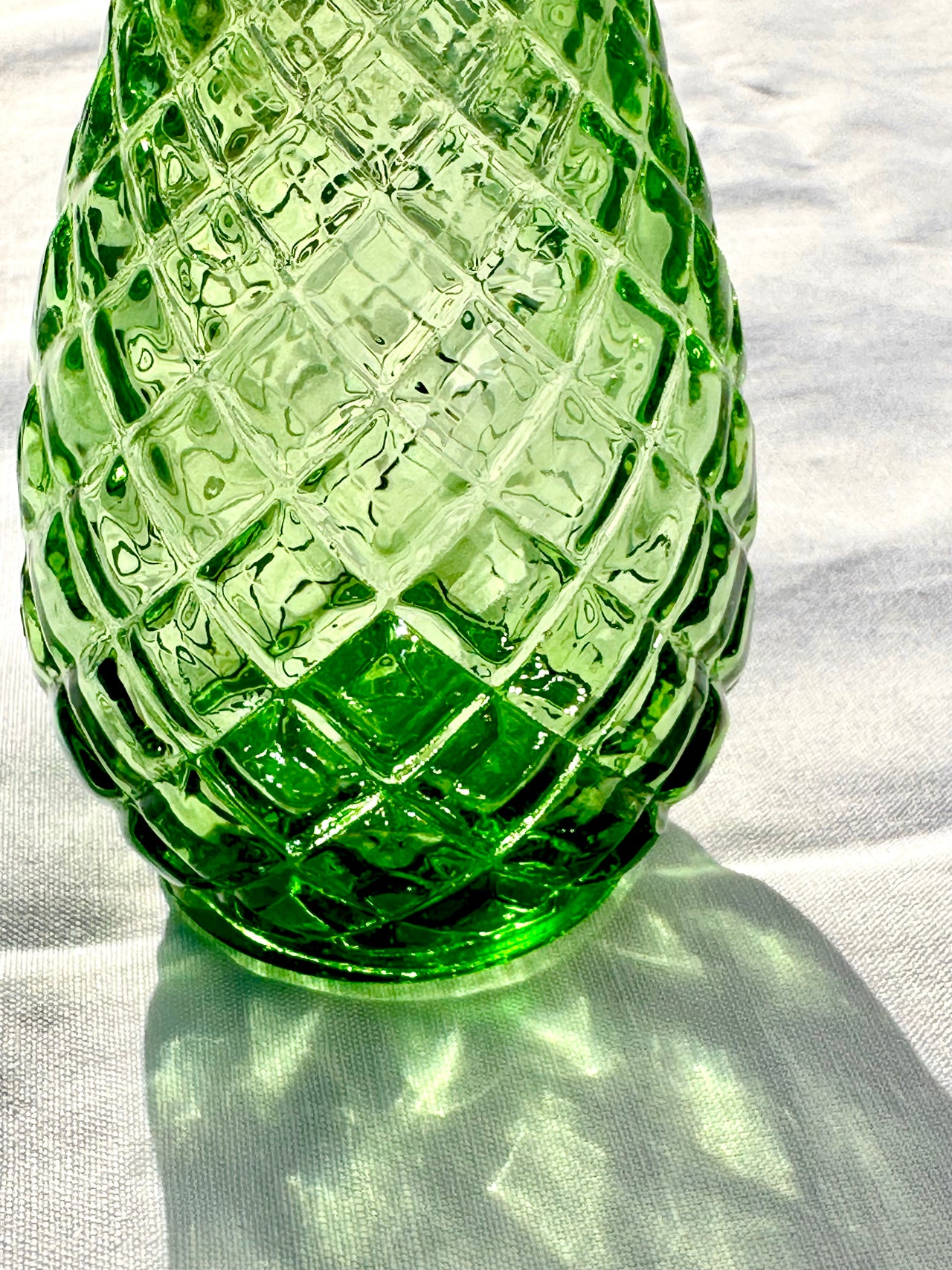 Medium Emerald Bud Vase